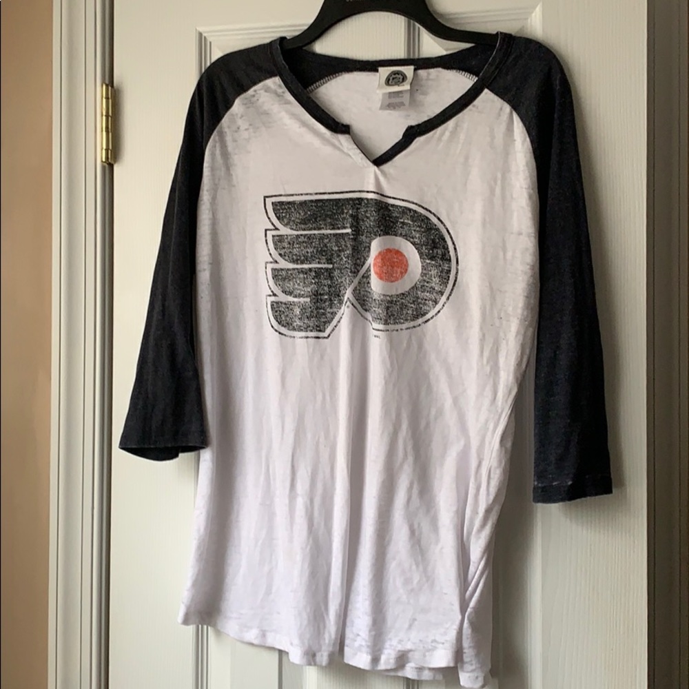 Flyers 3/4 length tee